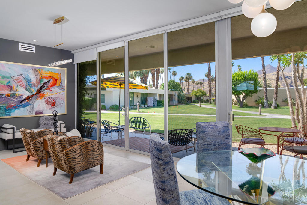 320 Desert Lakes Drive