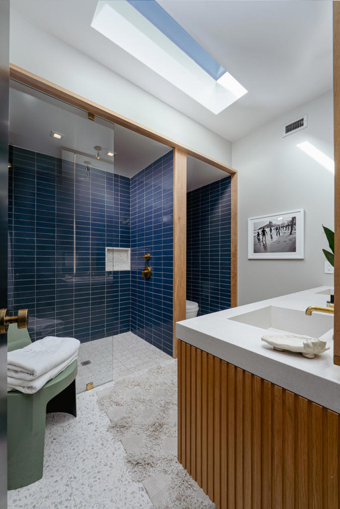 170 Desert Lakes Drive