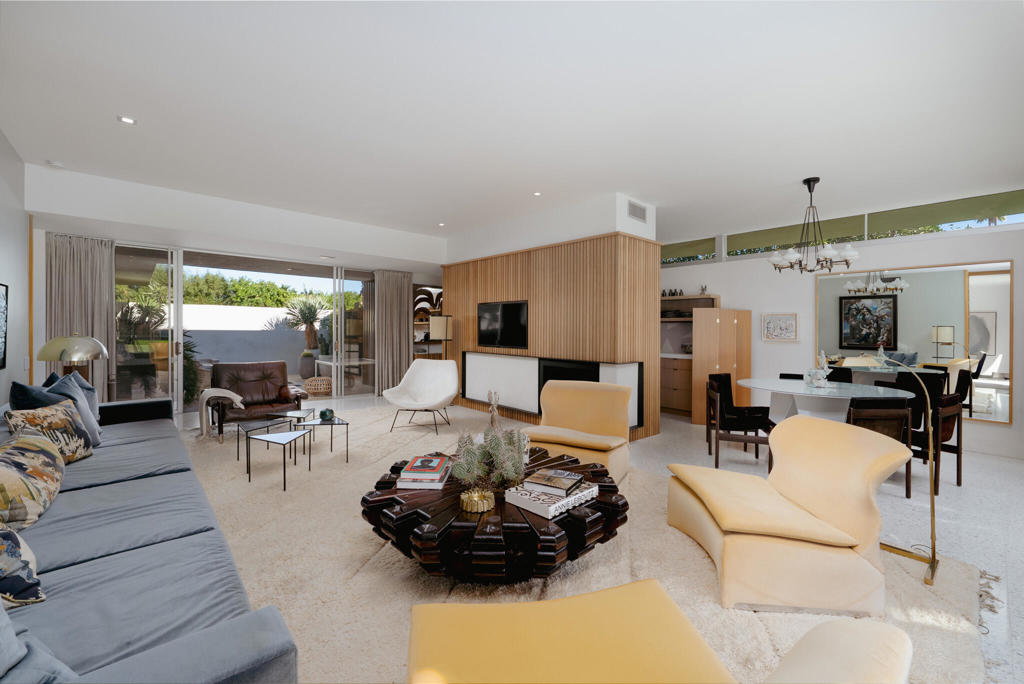 170 Desert Lakes Drive