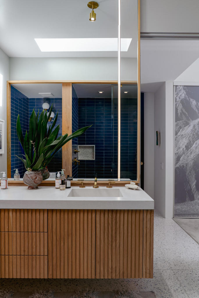 170 Desert Lakes Drive