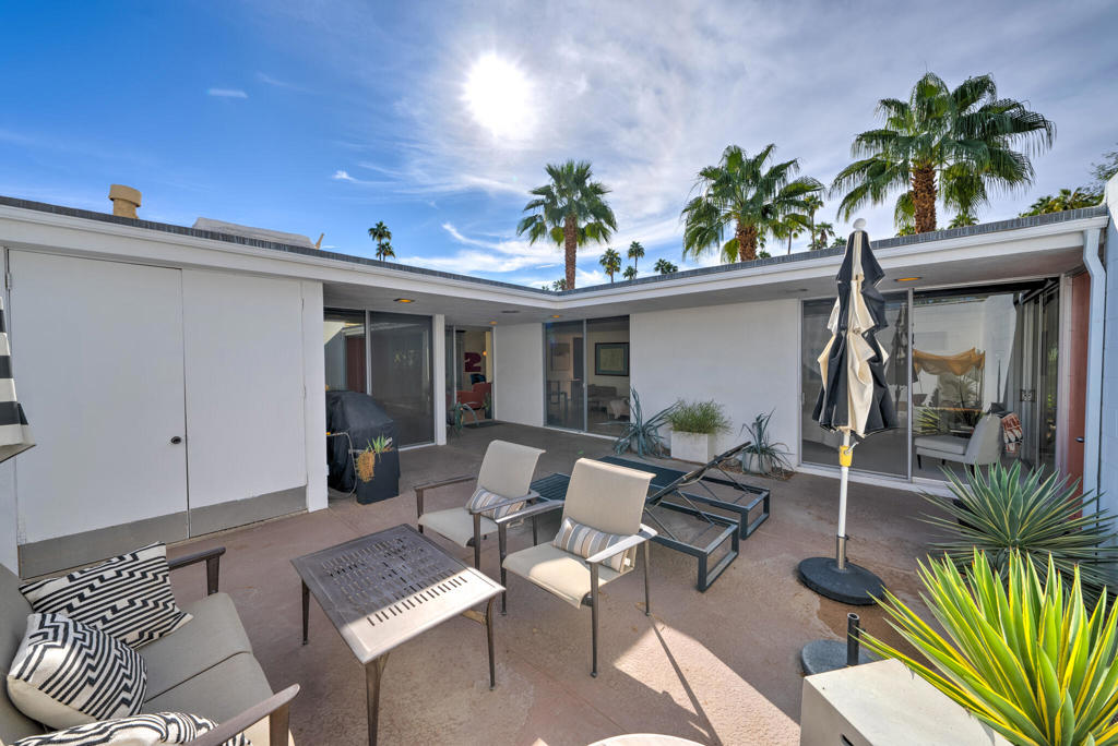 75 Westlake Circle