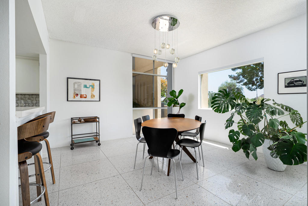 519 Desert Lakes Drive