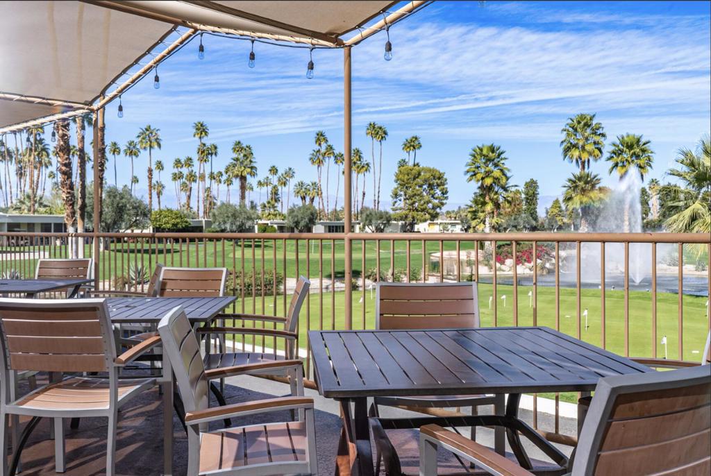 519 Desert Lakes Drive