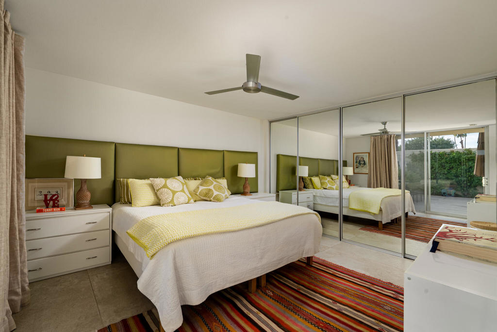 100 Desert Lakes Drive