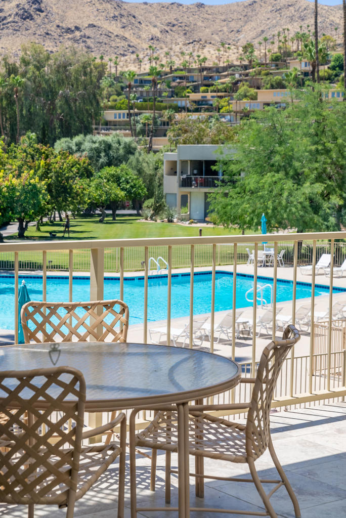 483 Desert Lakes Drive