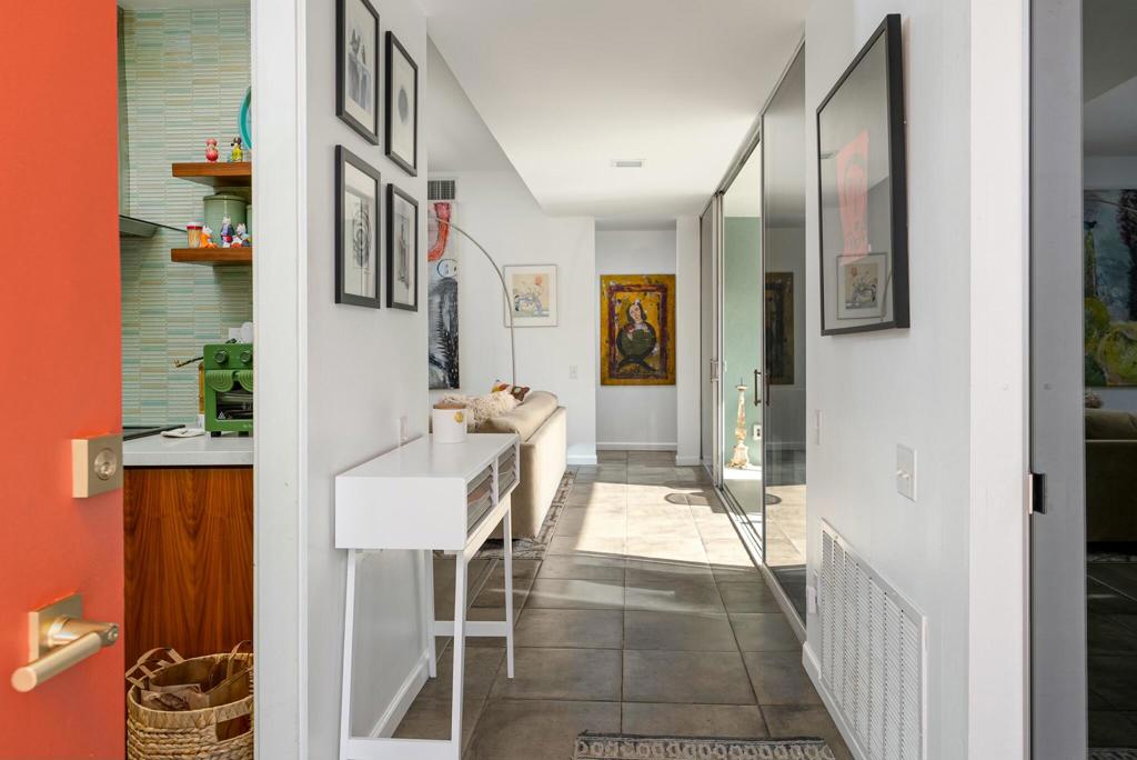 17 Desert Lakes Drive