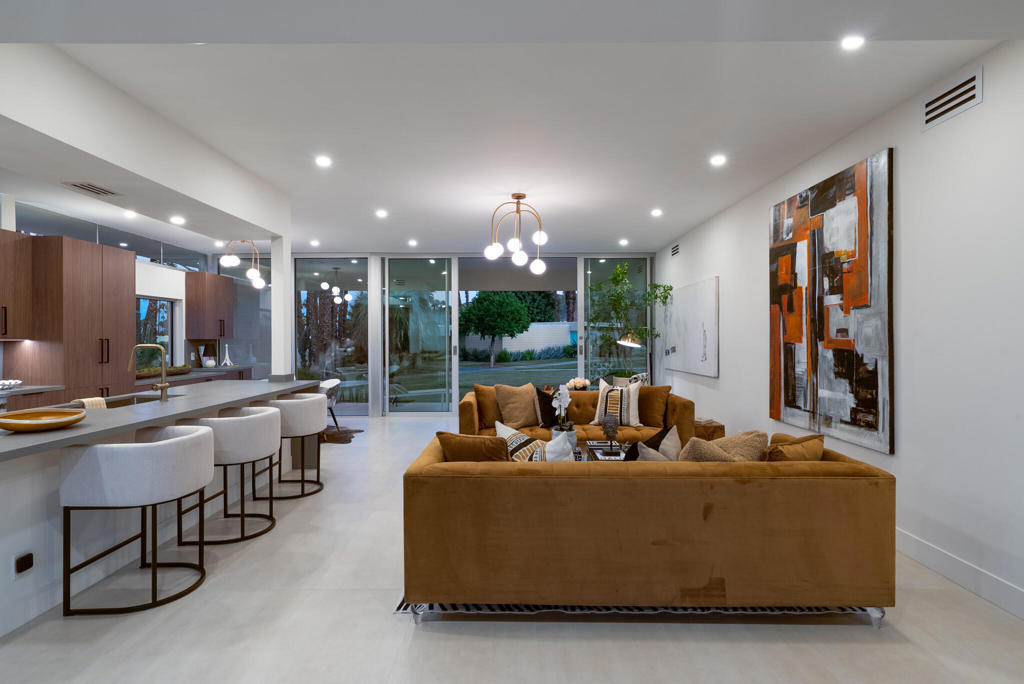 139 Desert Lakes Drive