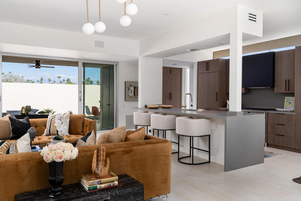 139 Desert Lakes Drive