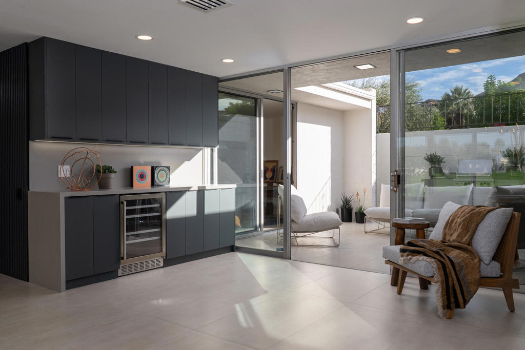 399 Desert Lakes Drive