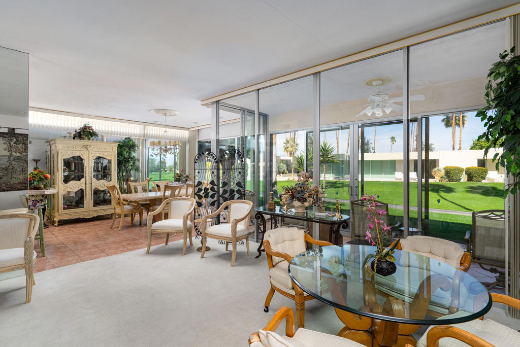 93 Westlake Circle