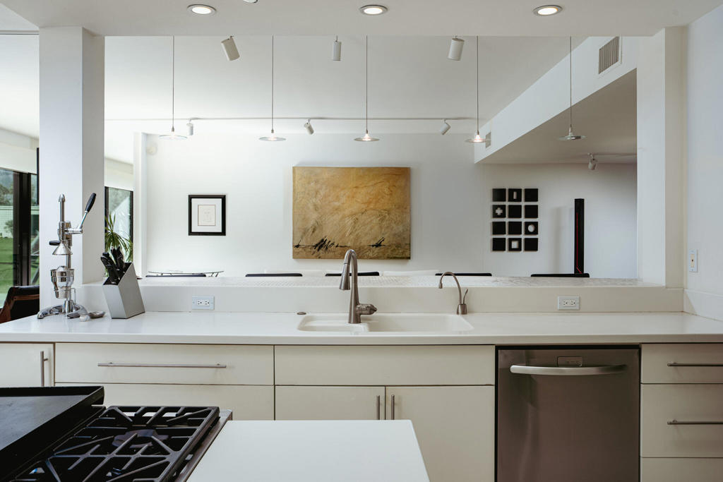 199 Desert Lakes Drive