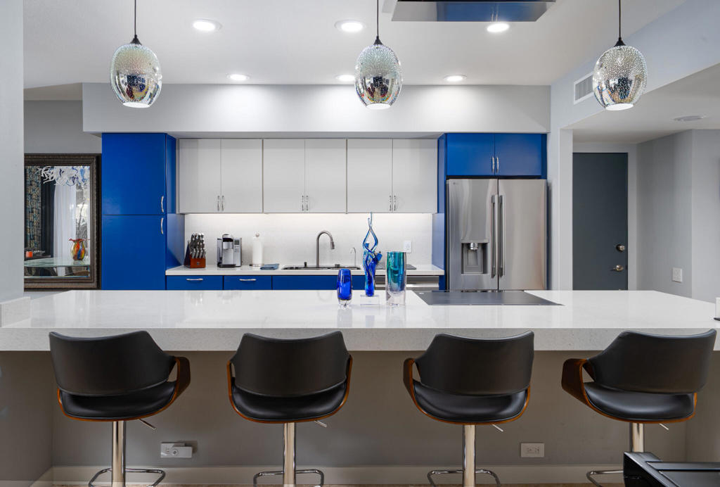 449 Desert Lakes Drive