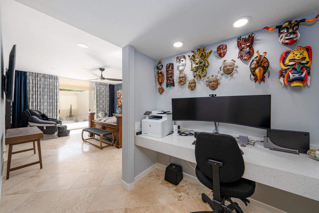 449 Desert Lakes Drive