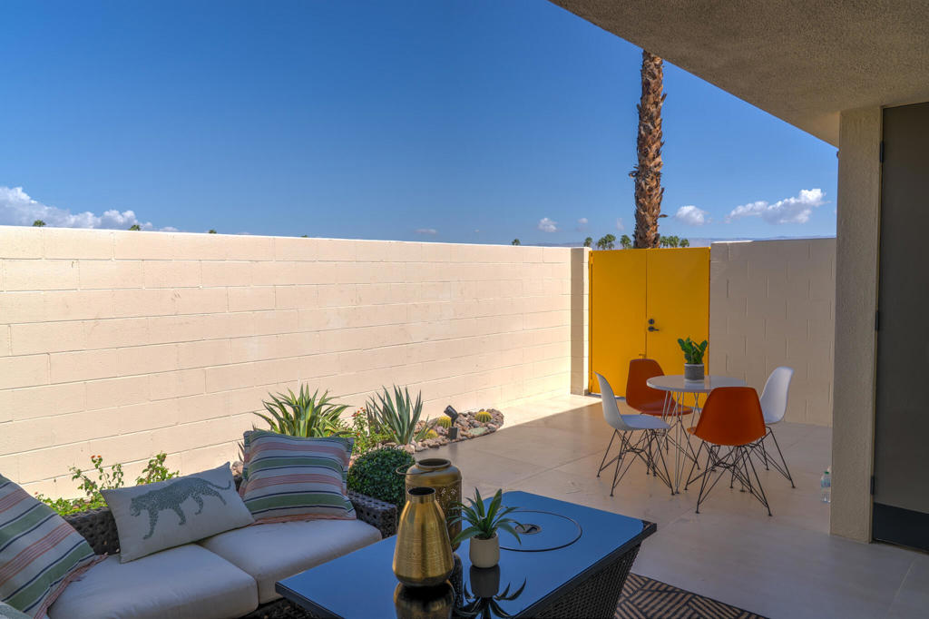 139 Desert Lakes Drive