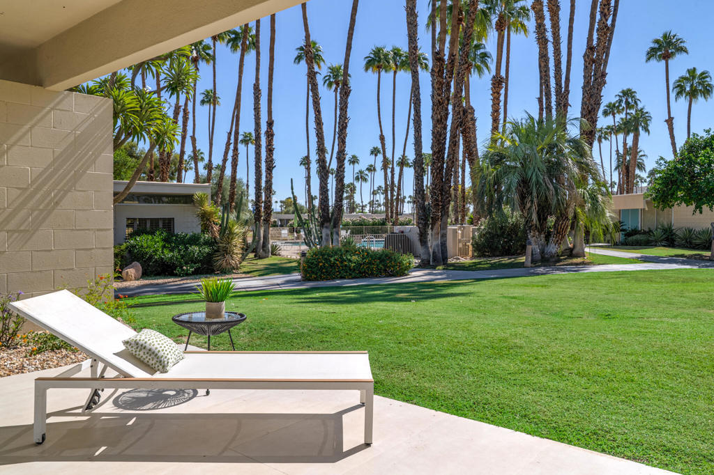 139 Desert Lakes Drive