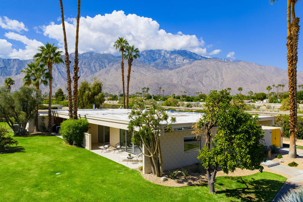 139 Desert Lakes Drive