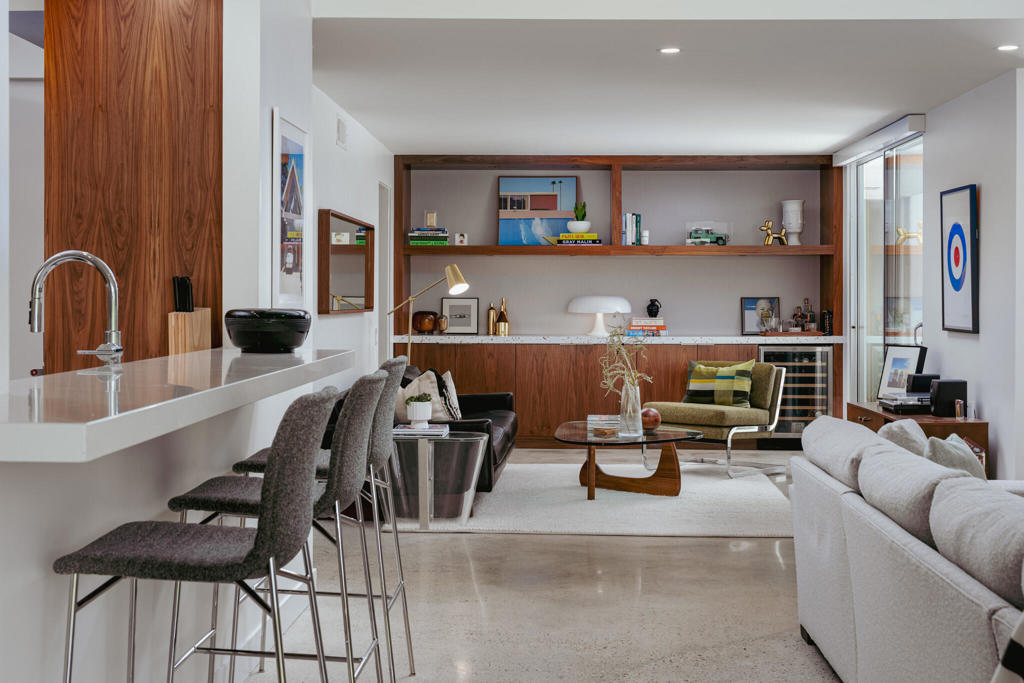 14 Lakeview Circle