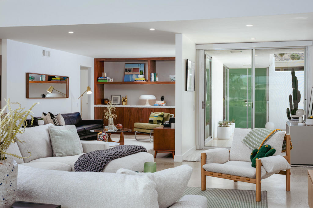14 Lakeview Circle