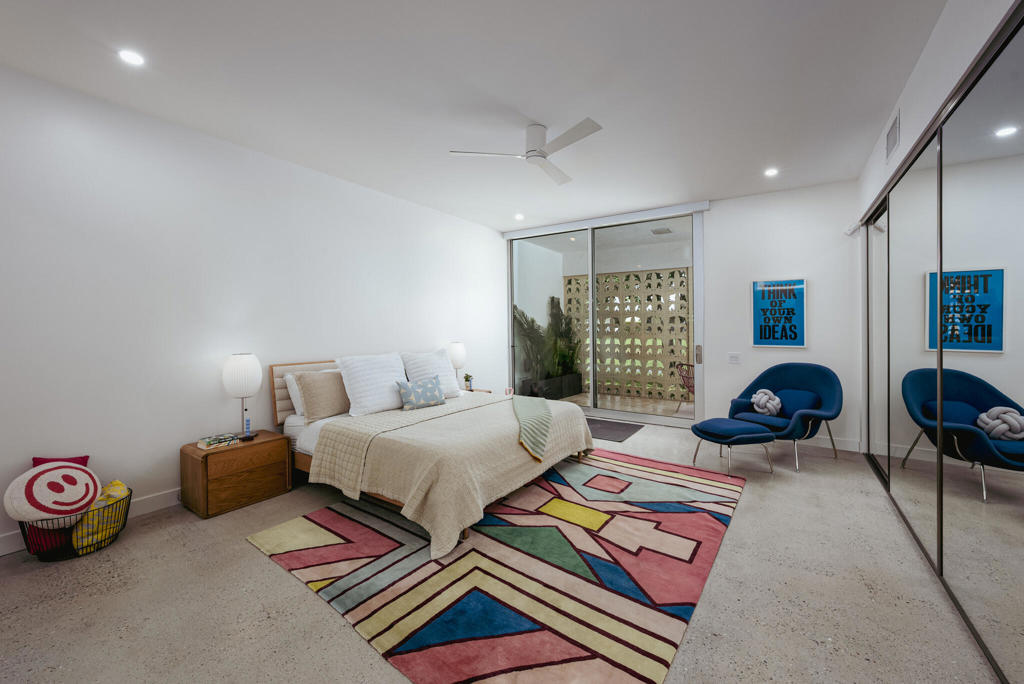 14 Lakeview Circle