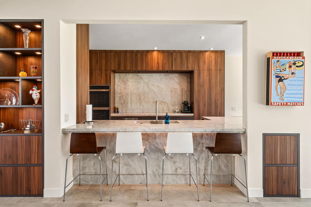 133 Desert Lakes Drive