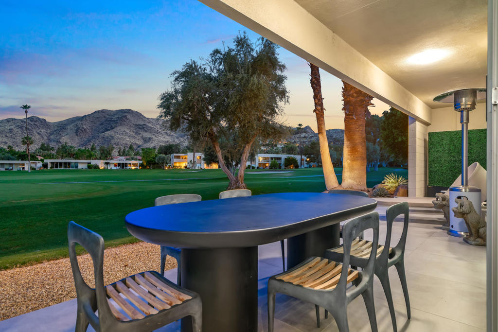 133 Desert Lakes Drive