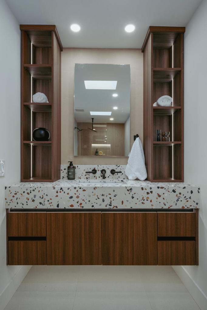 87 Westlake Circle
