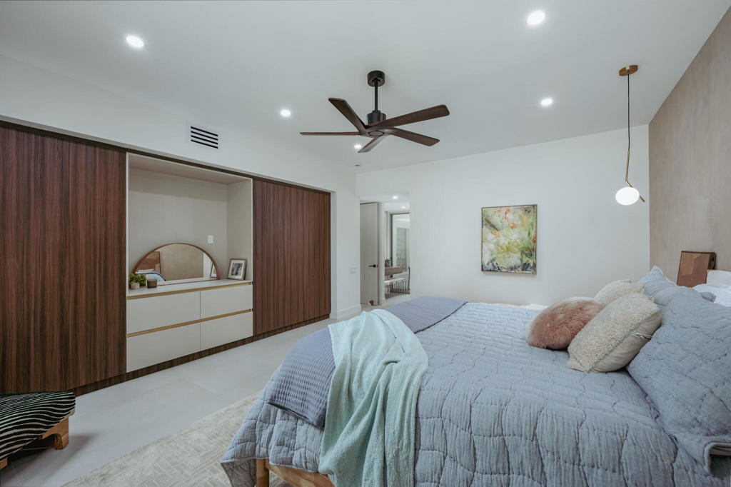 87 Westlake Circle