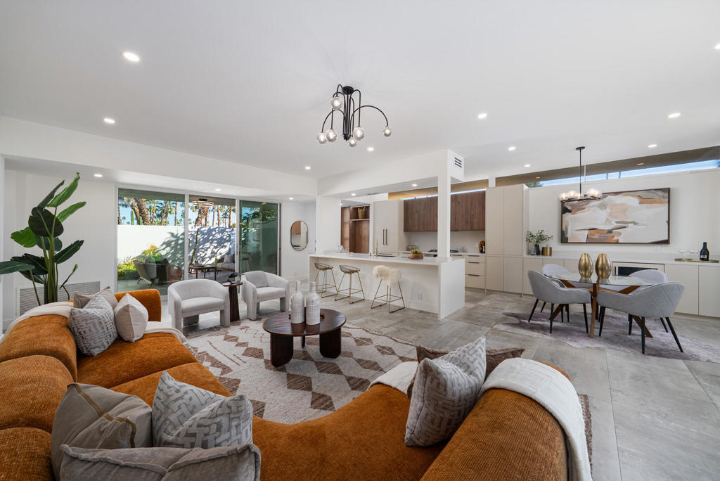 80 Lakeview Drive