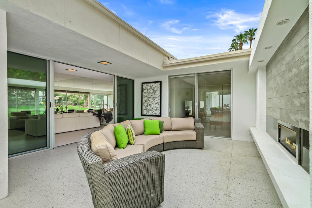 32 Lakeview Circle