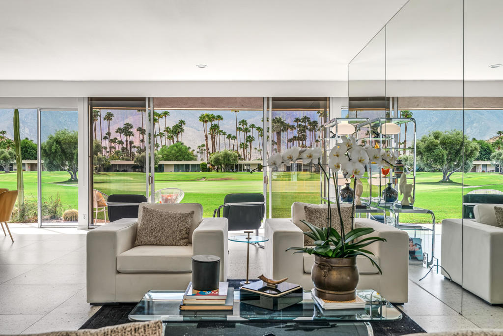 32 Lakeview Circle