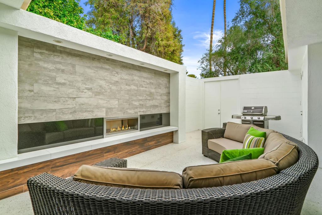 32 Lakeview Circle