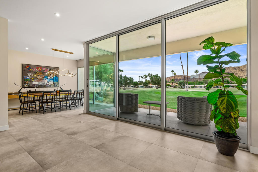 133 Desert Lakes Drive