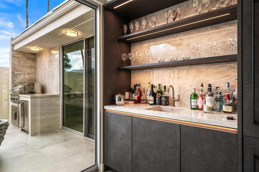 133 Desert Lakes Drive