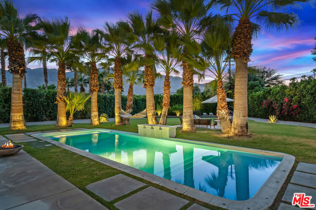 165 S Avenida Elenora