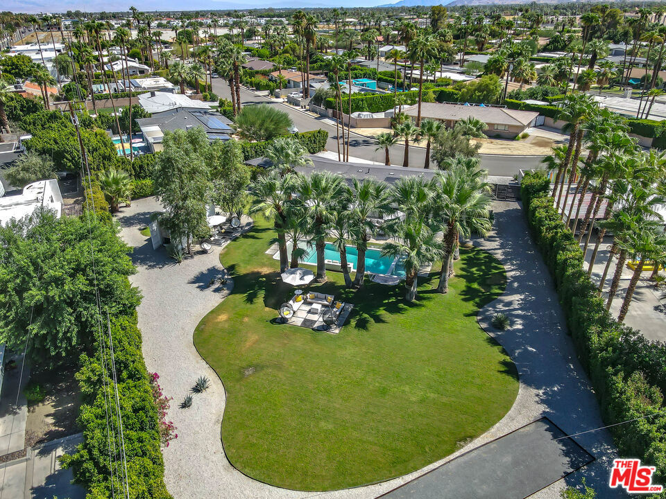 165 S Avenida Elenora