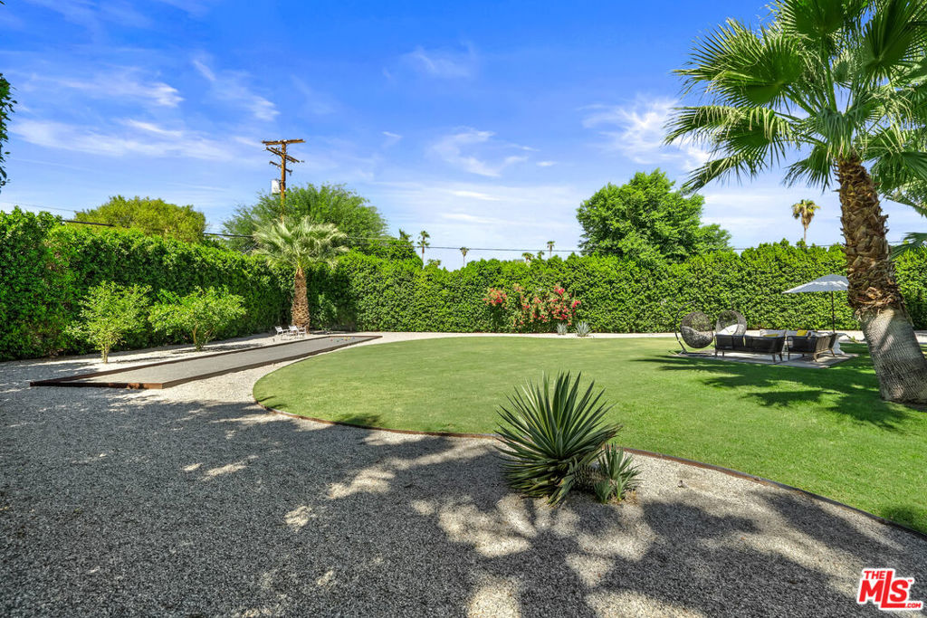 165 S Avenida Elenora