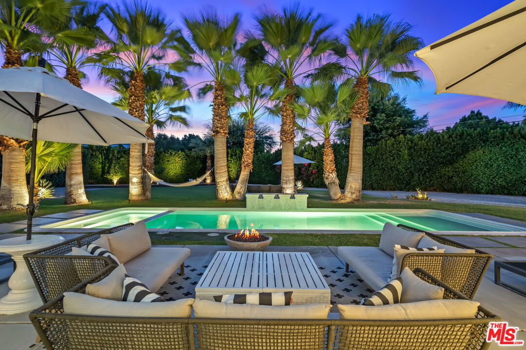 165 S Avenida Elenora