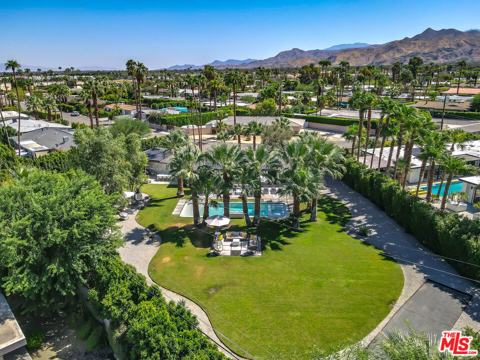 165 S Avenida Elenora