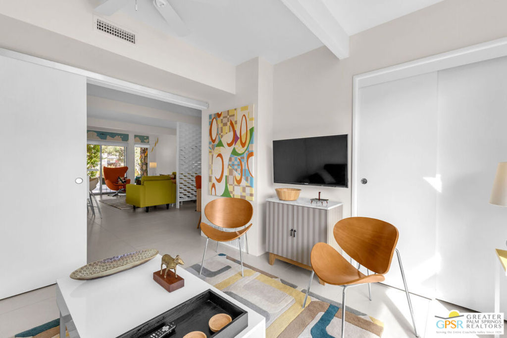 1727 E Tachevah Drive