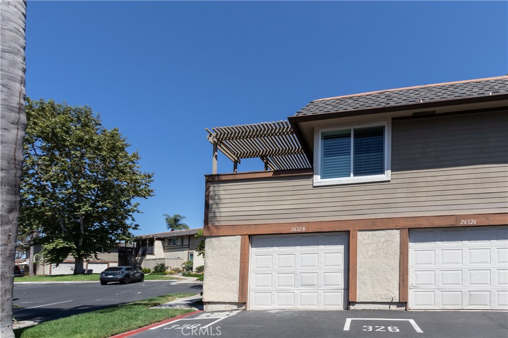 26328 Via Roble 28