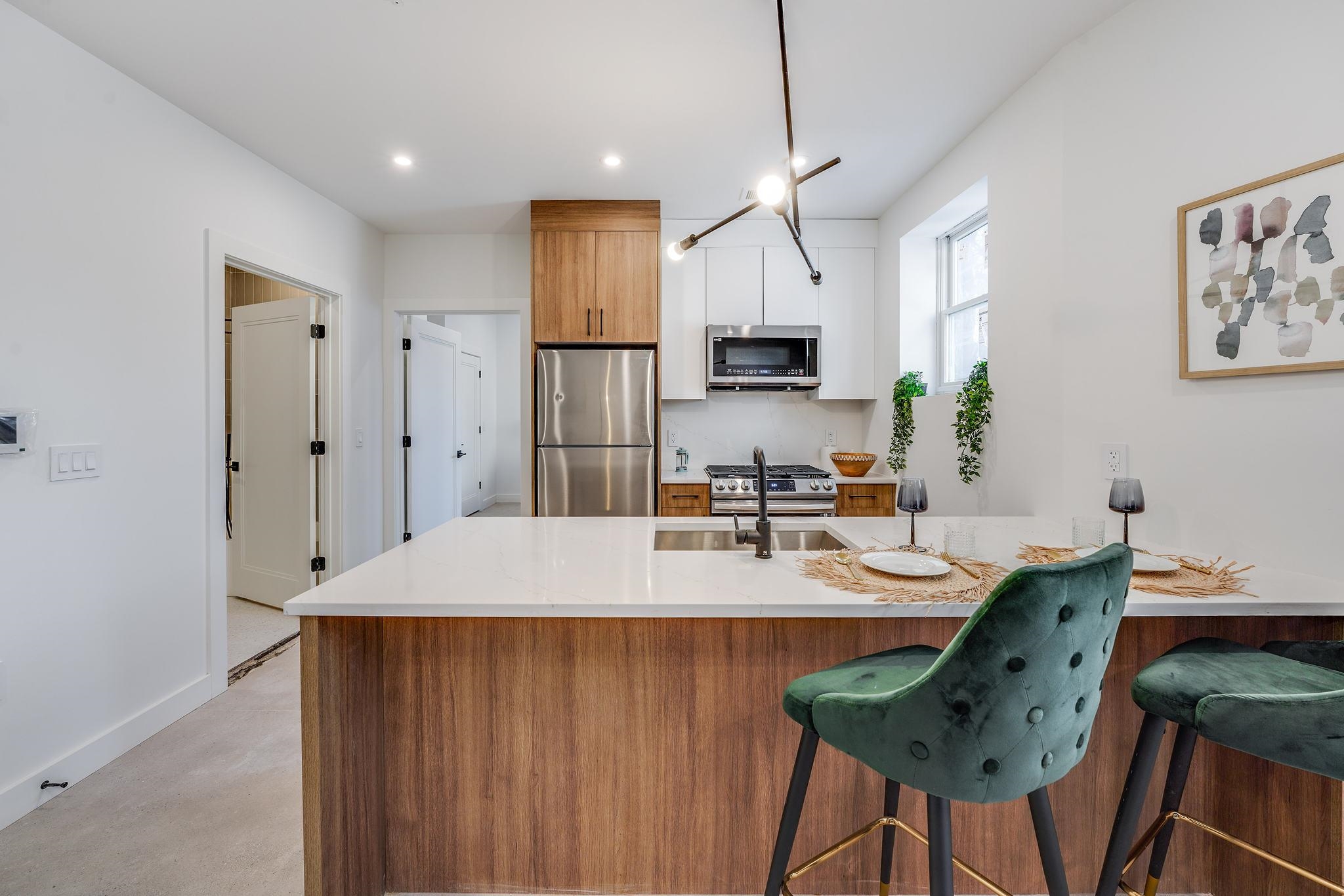 10 BRINKERHOFF ST Unit: 101