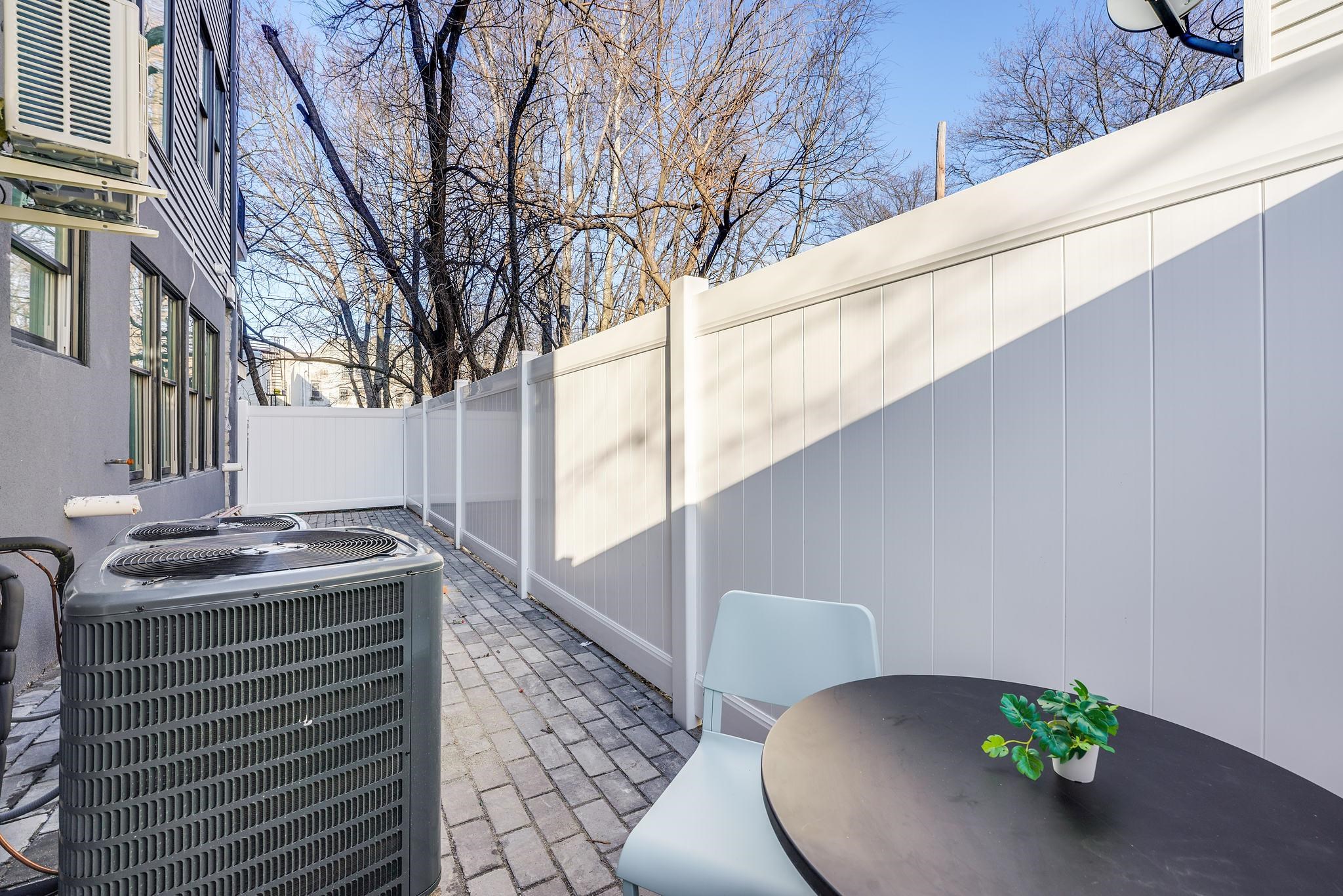 10 BRINKERHOFF ST Unit: 101