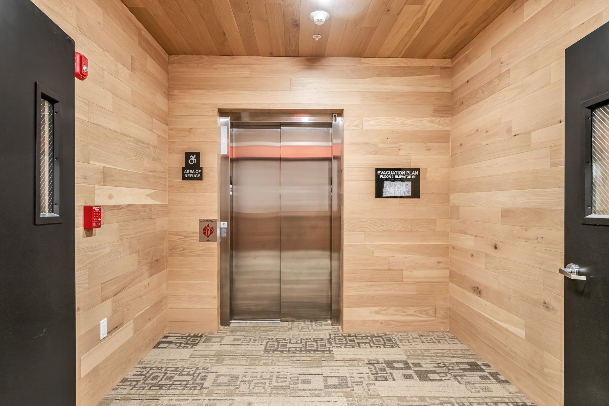 649 38TH ST Unit: 208