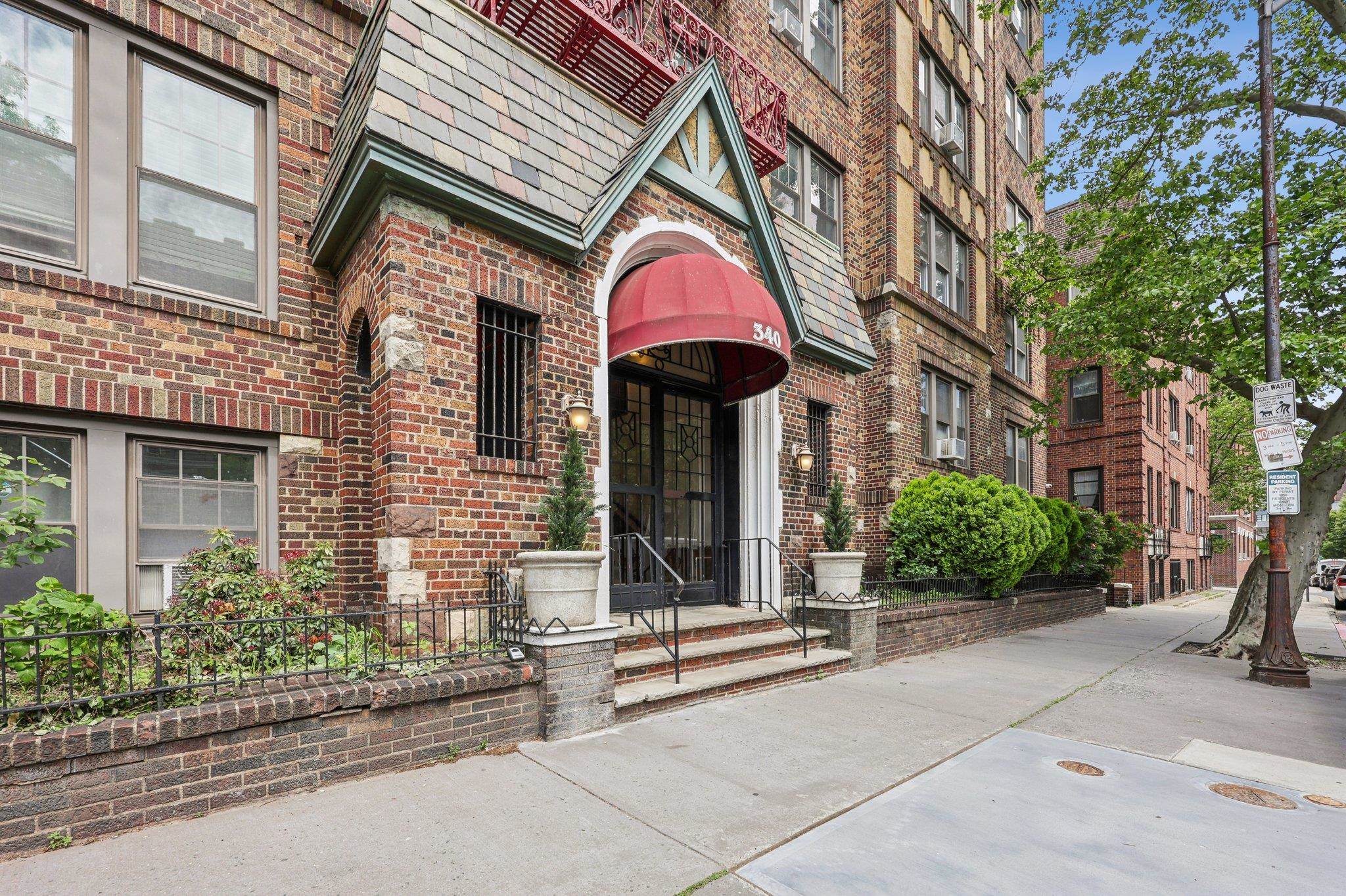340 FAIRMOUNT AVE Unit: 309