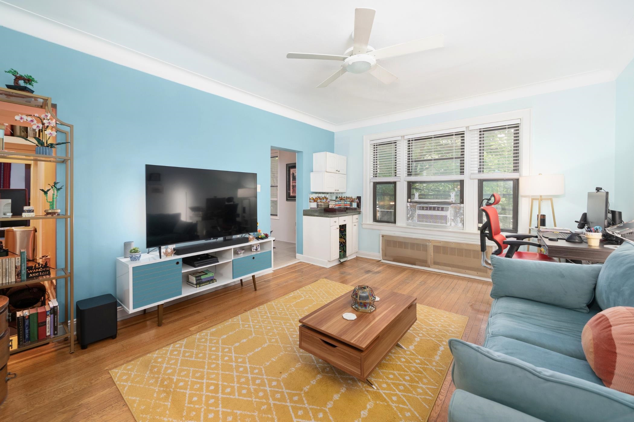 107 KENSINGTON AVE Unit: 203-A