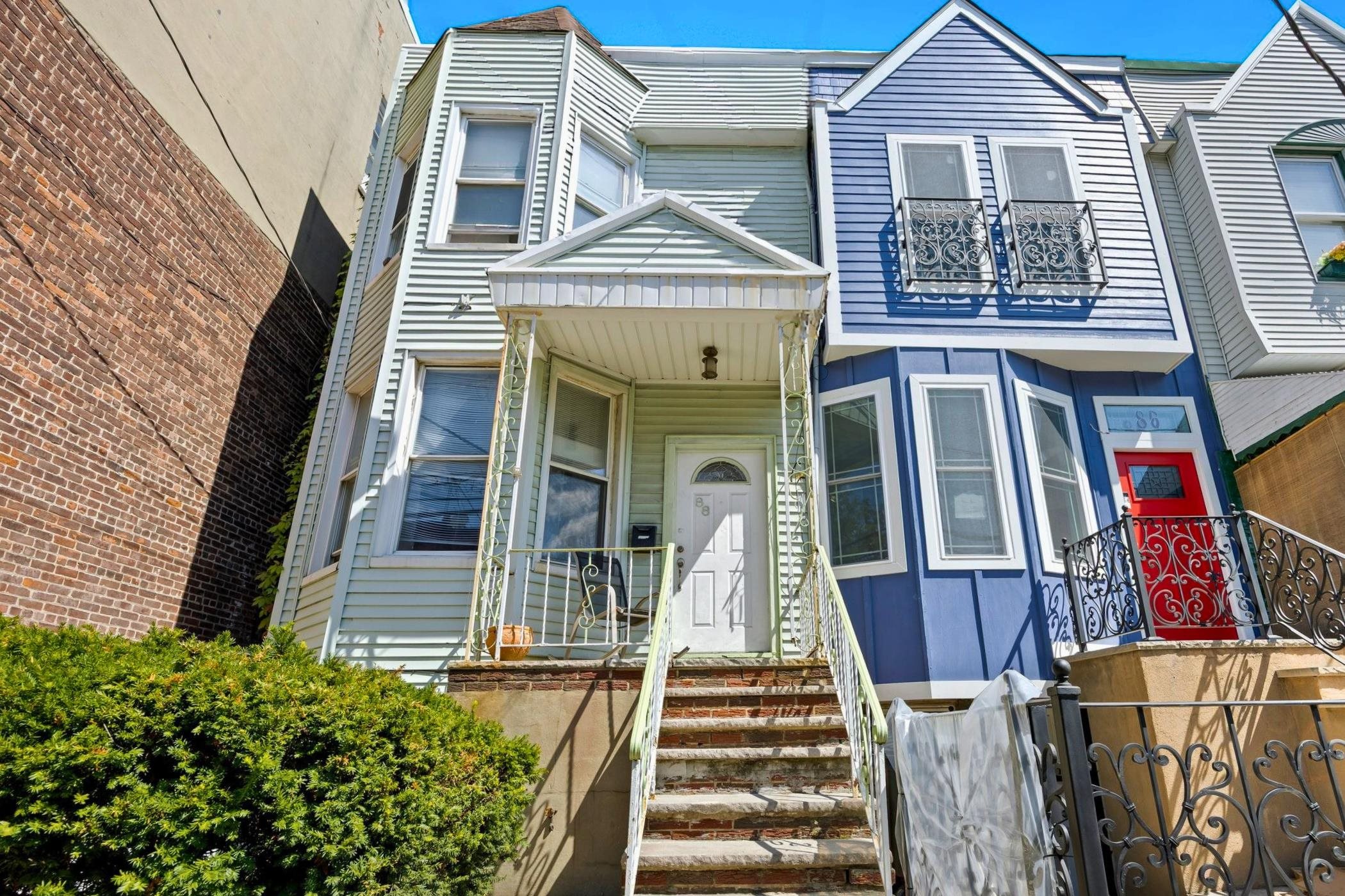 88 HARMON ST