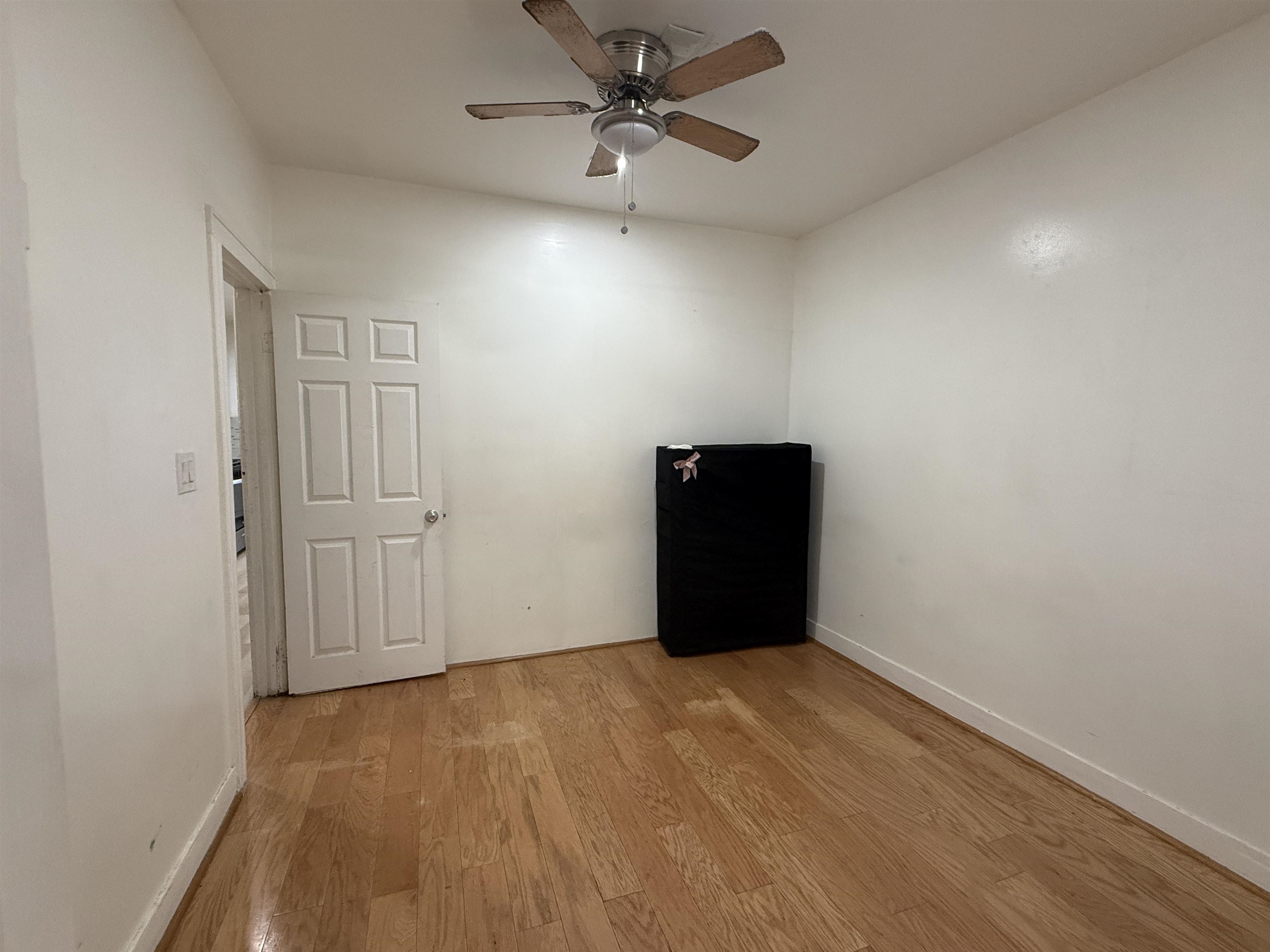 135a GRACE ST Unit: 2a