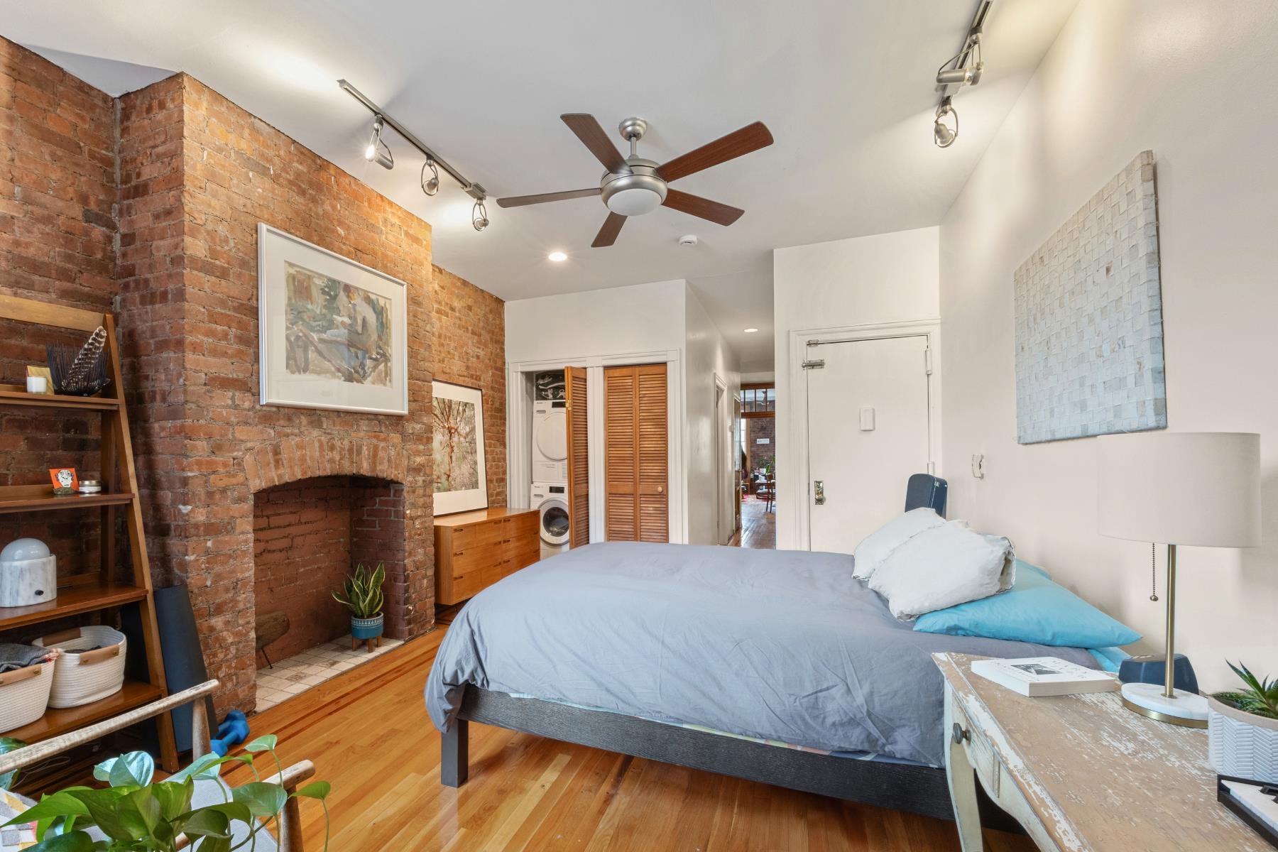 515 JERSEY AVE Unit: 5