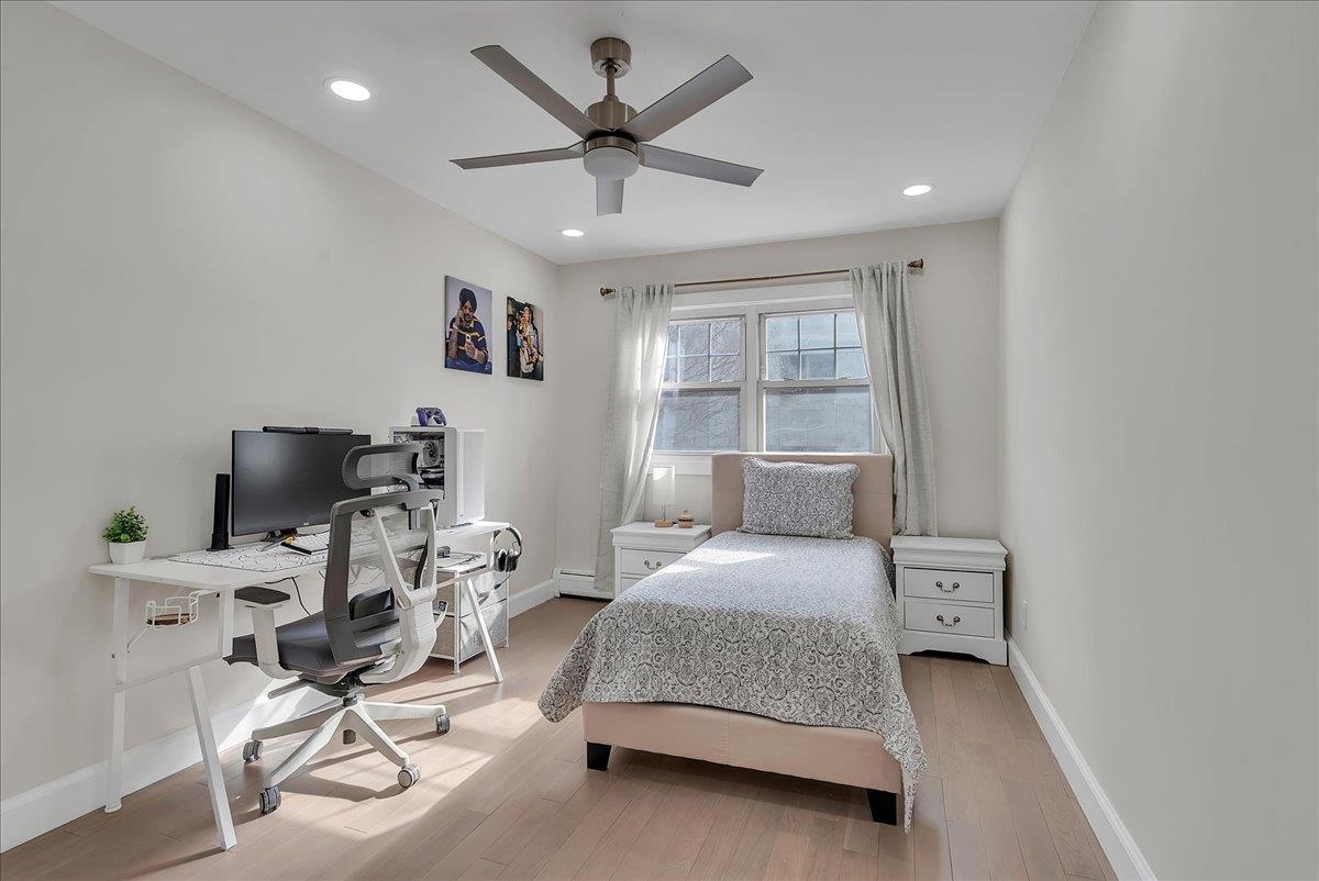 69 HOPKINS AVE