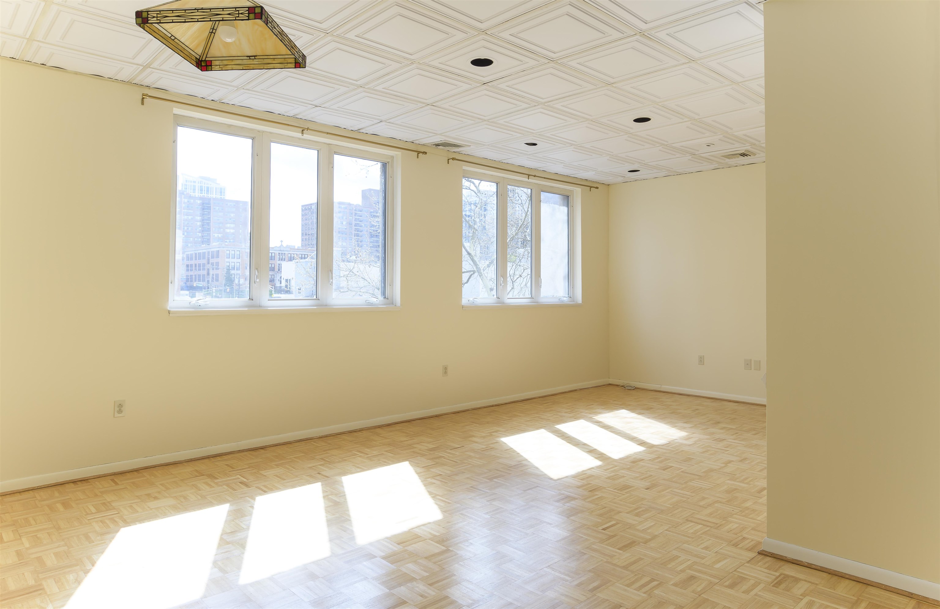 75 LIBERTY AVE Unit: C17